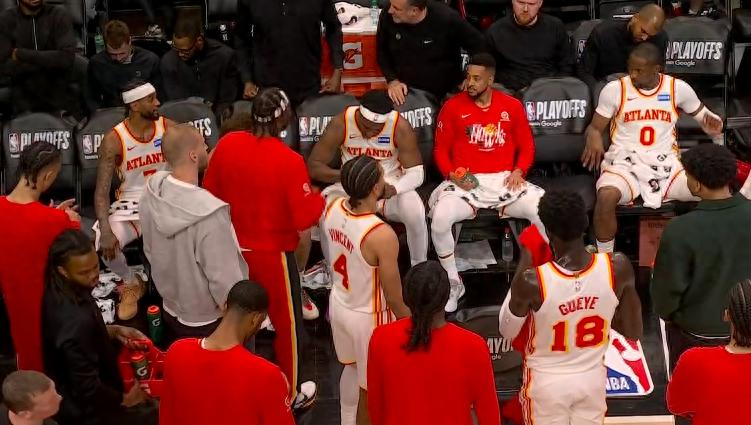 利来体育登录入口-季后赛首个2-2！库明加哑火，老鹰不敌尼克斯，凯尔特人成大赢家
